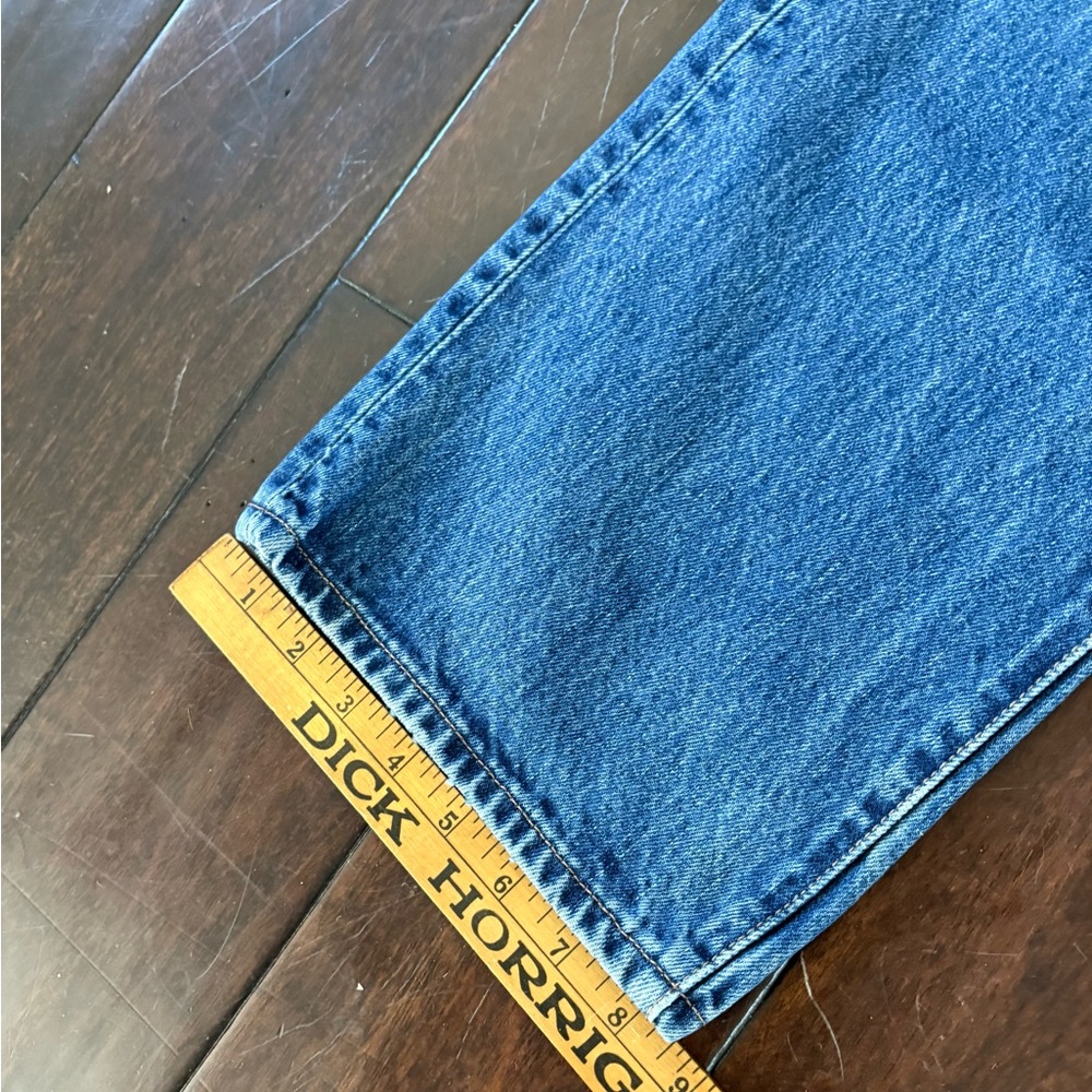 Vintage Levi's 501 Med/Dark Wash Button-Fly Blue Jeans - Y2K - Picture 10 of 11